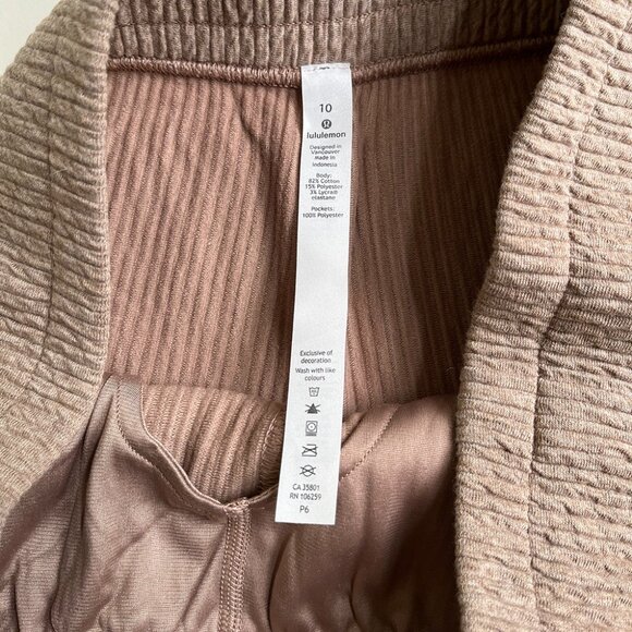 Lululemon Retreat Yourself Crop | Heathered Soft Sand | LW6AWWS - Picture 6 of 6